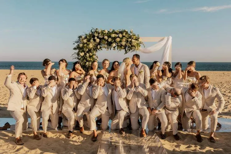 Beach ceremony group Cabo — Ana Badillo Photography