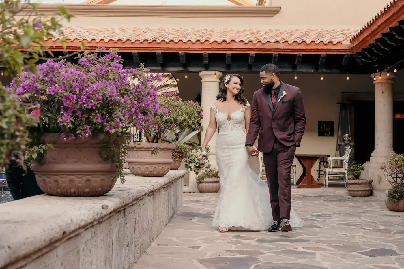 Wedding ceremony in the afternoon light in Cabo San Lucas
