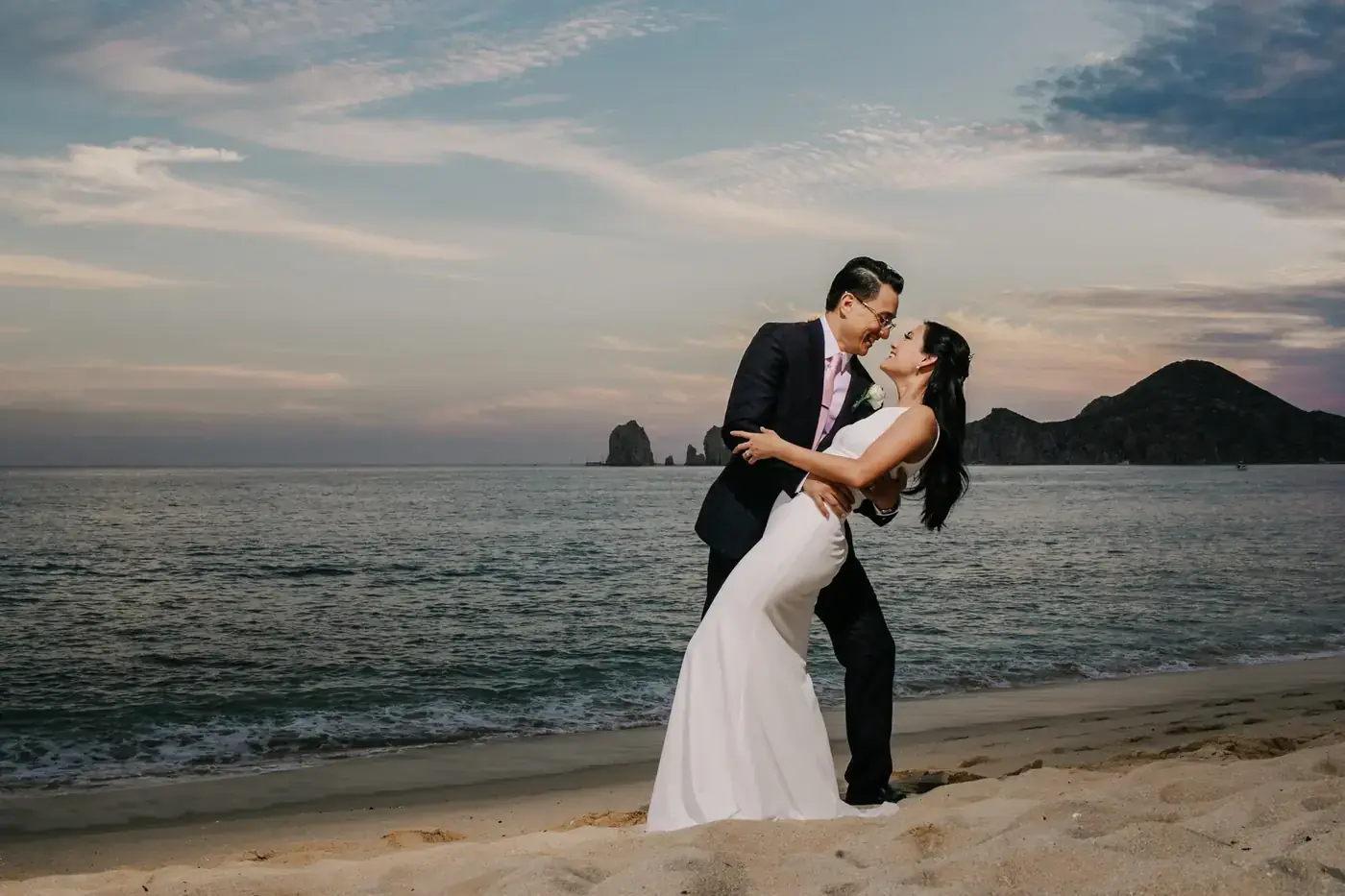 Outdoor destination wedding ceremony in Cabo San Lucas