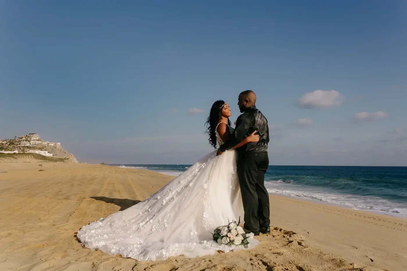 Wedding photos on a Los Cabos beach