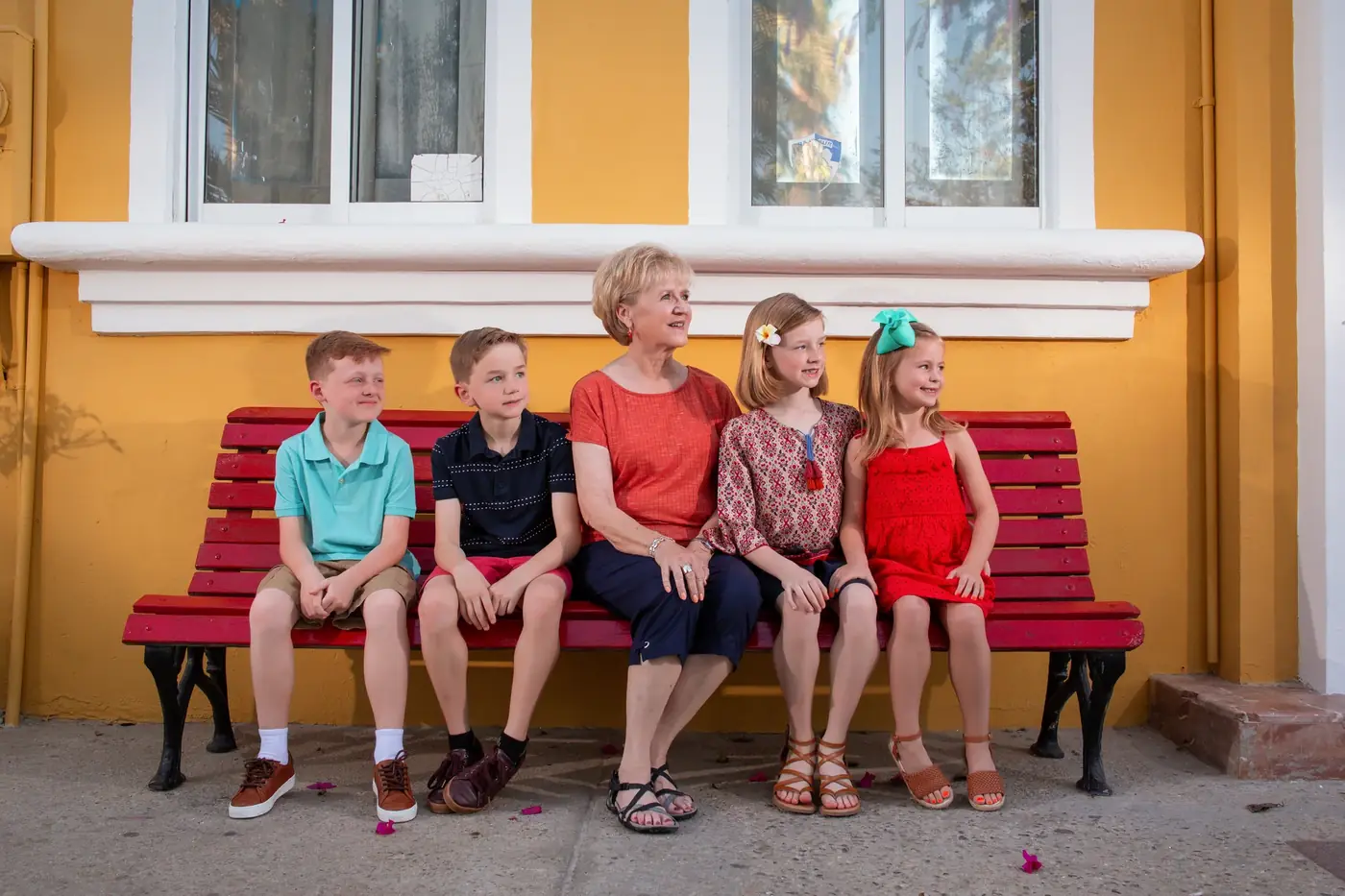 Children during a family session, Cabo San Lucas
