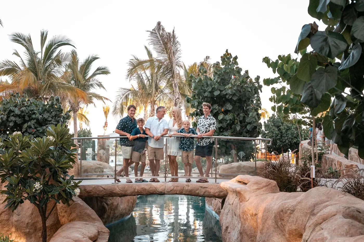 Family photo session on the beach, Los Cabos